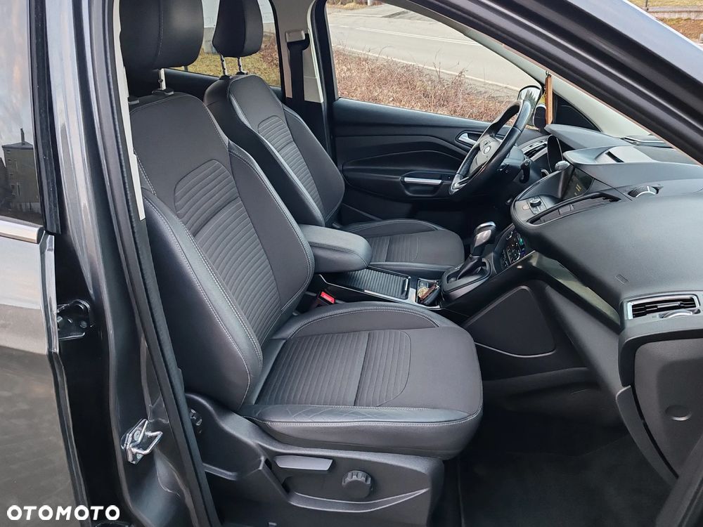 Ford Kuga 2.0 TDCi AWD Titanium - 13