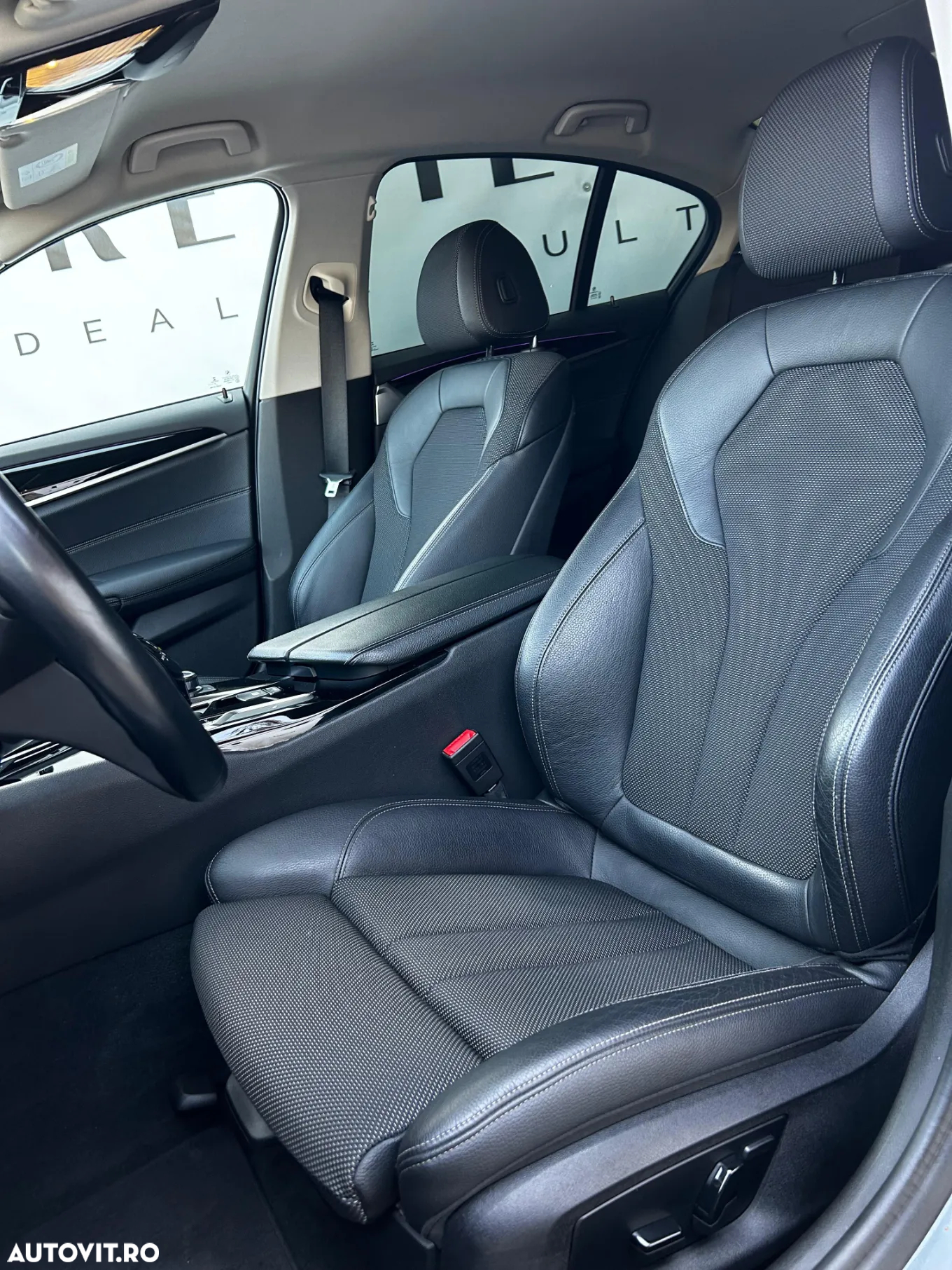BMW Seria 5 520d Aut. Sport Line - 4