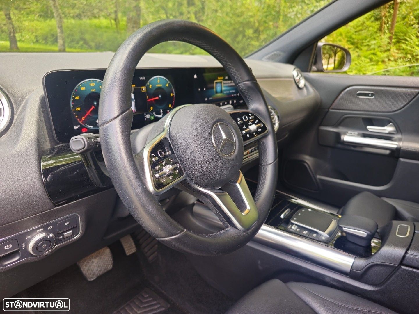 Mercedes-Benz GLA 180 d 8G-DCT - 17