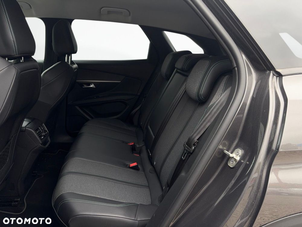 Peugeot 3008 1.2 PureTech Allure Pack S&S EAT8 - 13