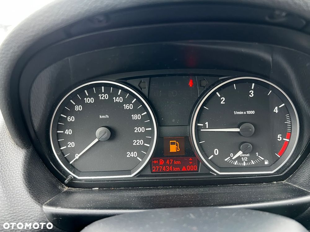 BMW Seria 1 - 26