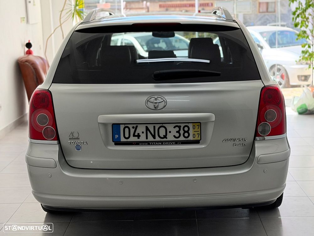 Toyota Avensis SW 2.2 D-CAT Sol+GPS - 5