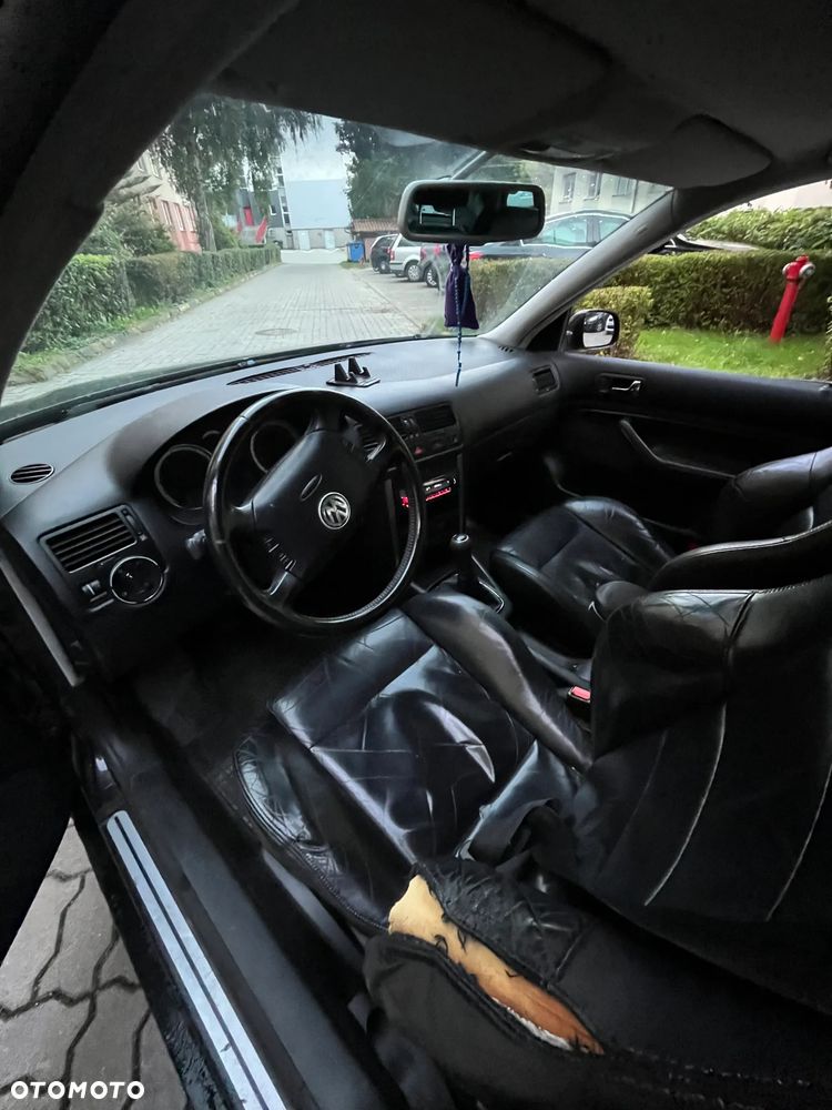 Volkswagen Bora 1.9 TDI Highline - 5
