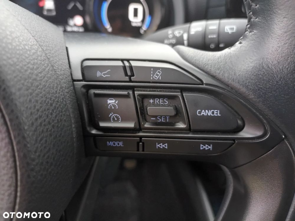 Toyota Yaris 1.5 Selection Elegant - 10