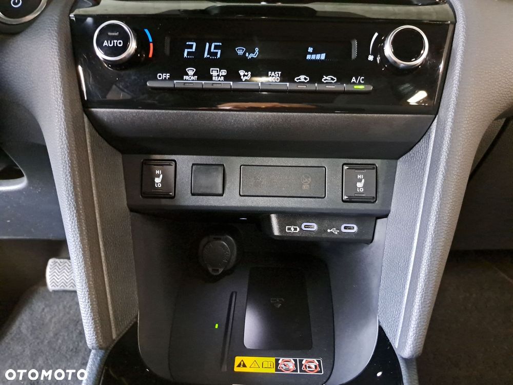 Toyota Yaris Cross Hybrid 1.5 Style - 26