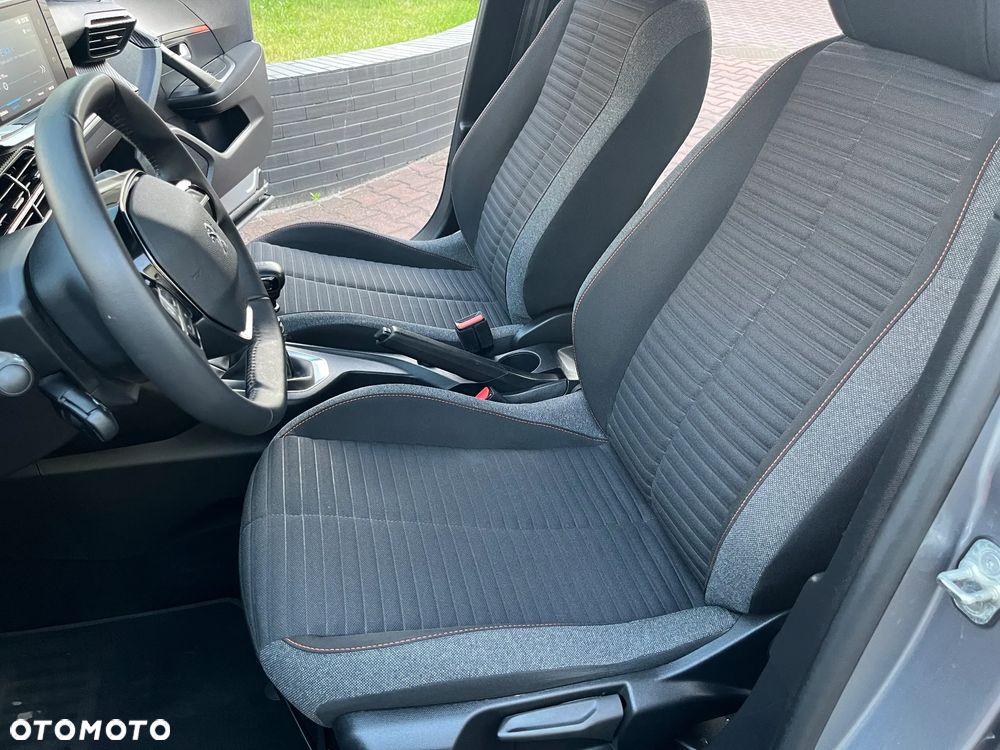 Peugeot 2008 PureTech 100 Active S&S BVM6 - 15