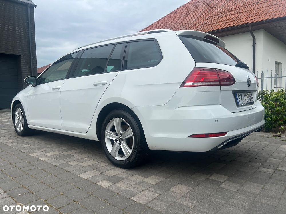 Volkswagen Golf - 4