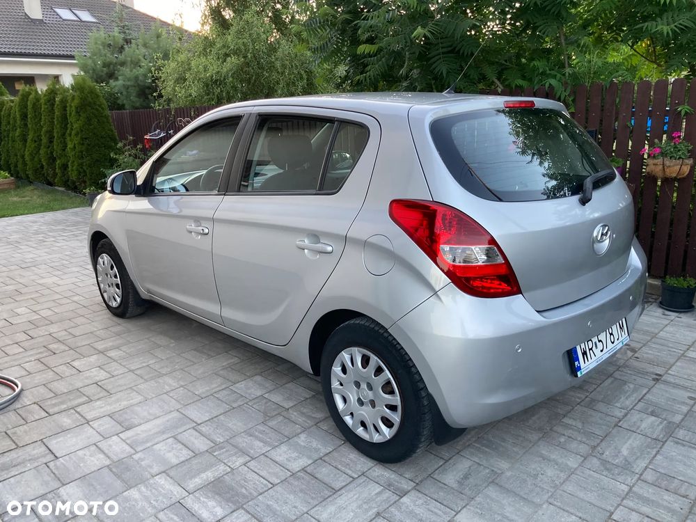 Hyundai i20 1.4 Automatik Comfort - 4