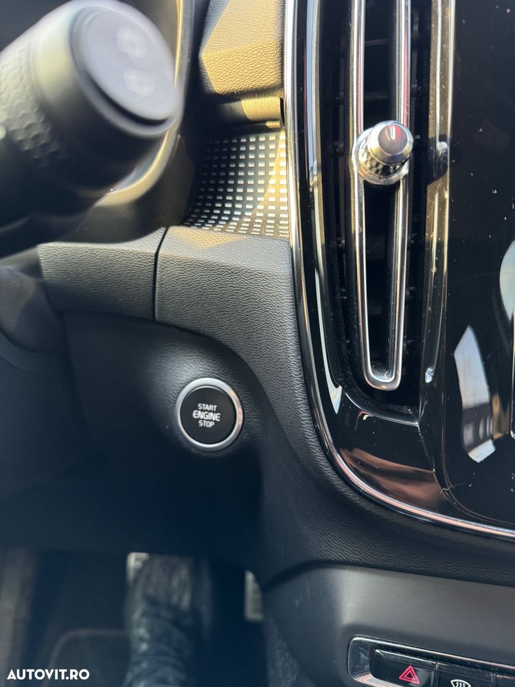 Volvo XC 40 D3 Geartronic R-Design - 11