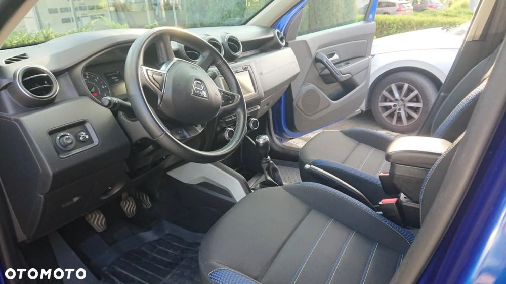 Dacia Duster 1.0 TCe SL Celebration - 13