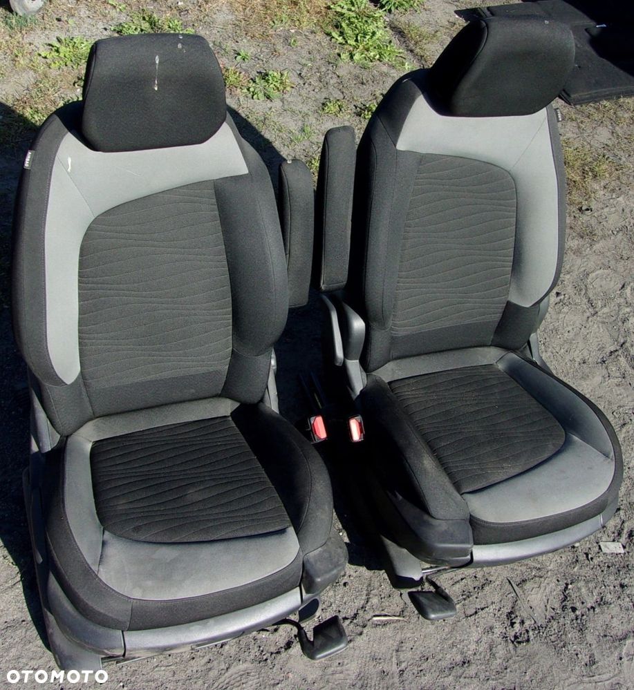 C4 PICASSO II 13-17R FOTELE PRZÓD TYŁ - 1