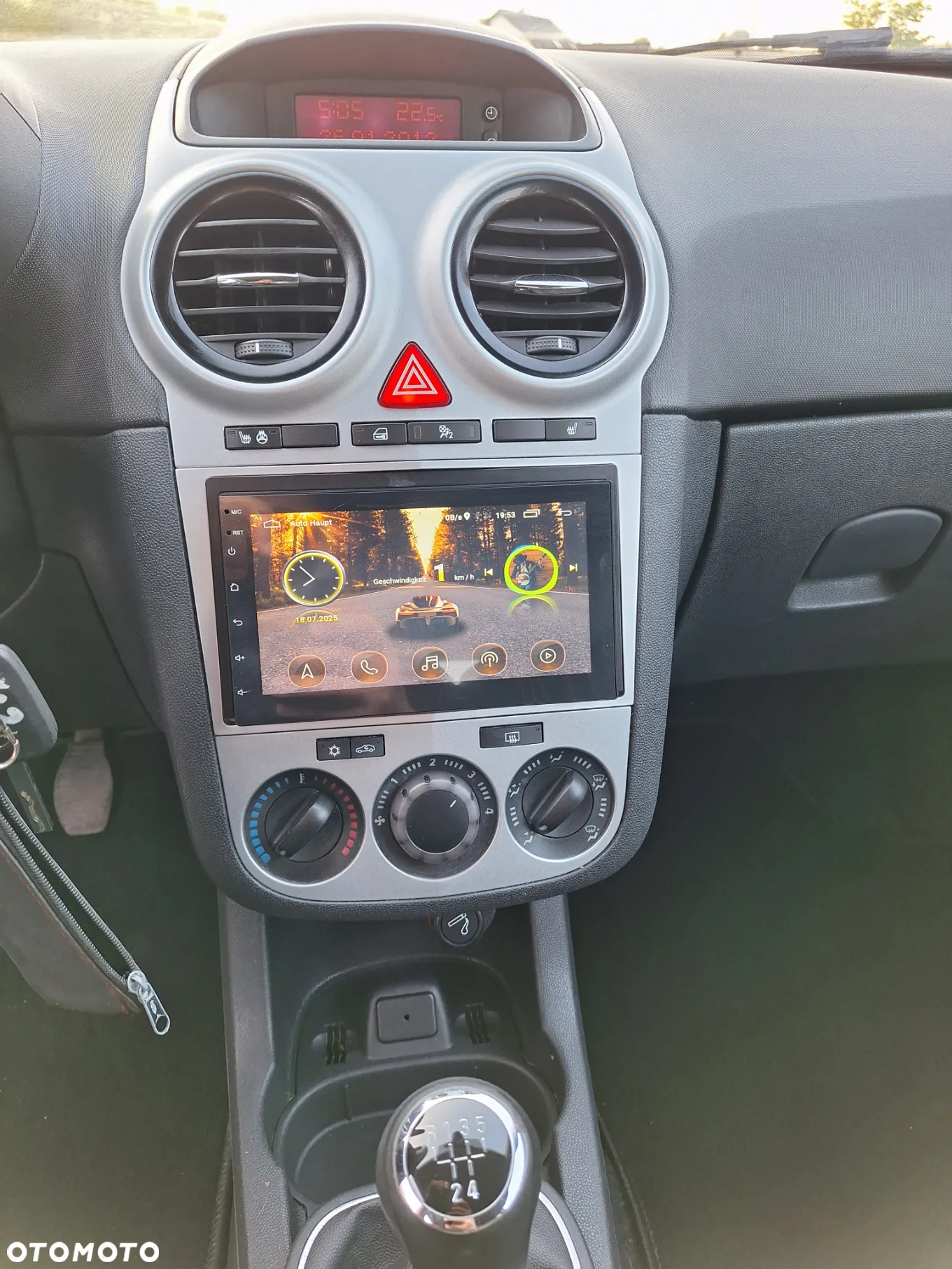 Opel Corsa 1.4 16V 150 Jahre - 12