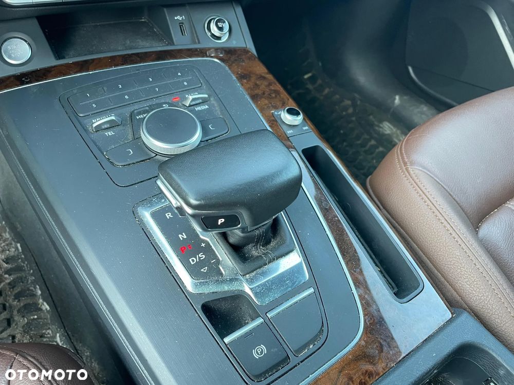 Audi Q5 2.0 TFSI Quattro S tronic - 16