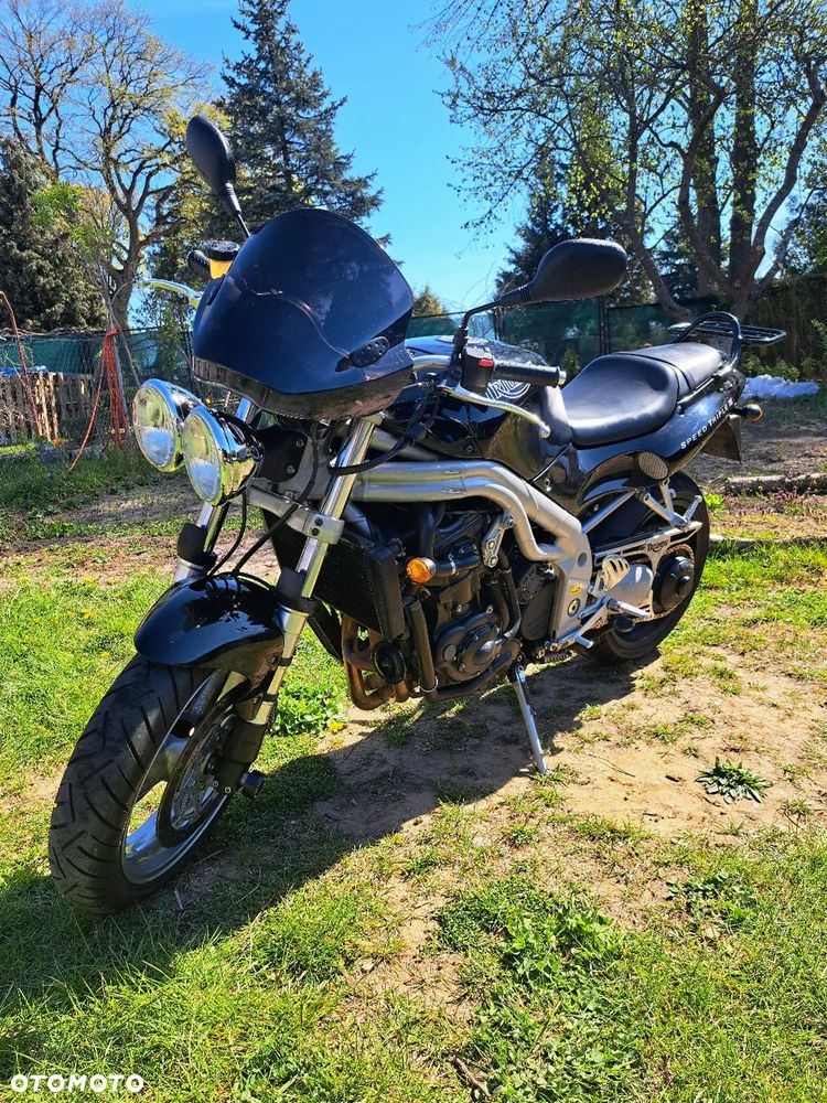 Triumph Speed Triple - 1