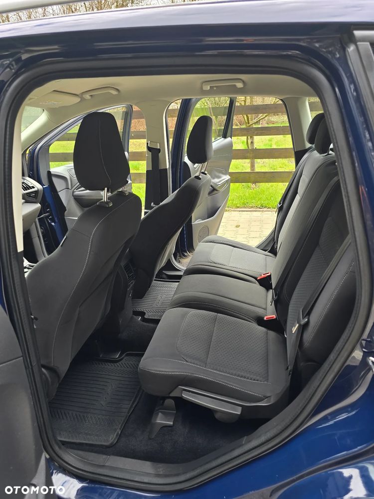 Ford Kuga 1.5 EcoBoost 2x4 Titanium - 23