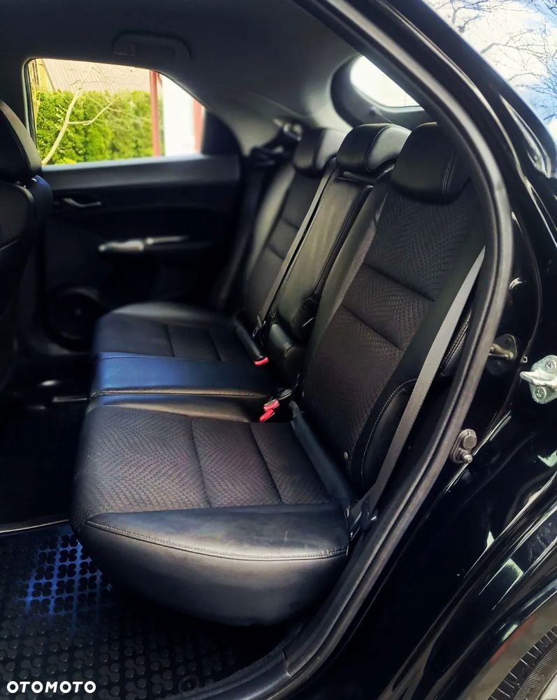 Honda Civic 1.4 i-VTEC Elegance - 12