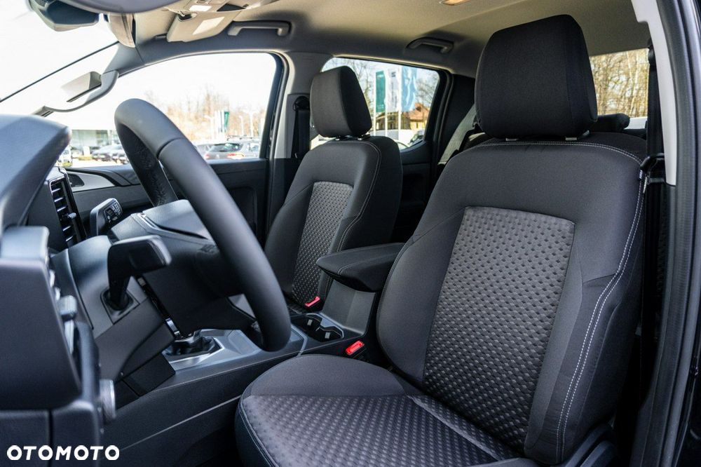Volkswagen Amarok - 20