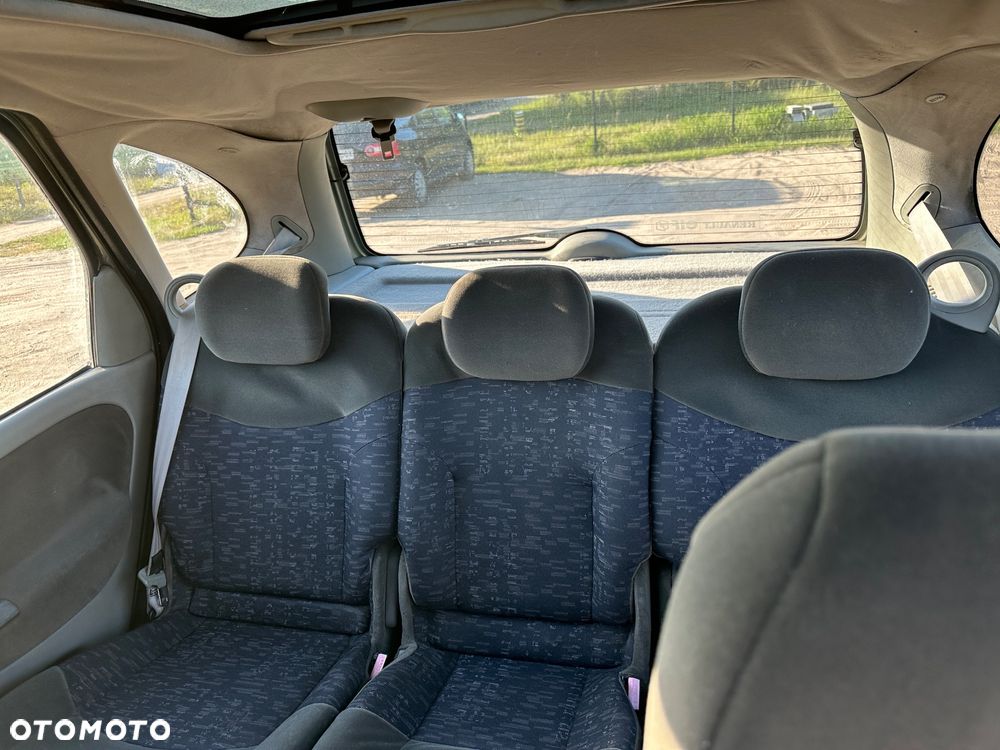 Renault Scenic 1.9 dCi Authentique - 6