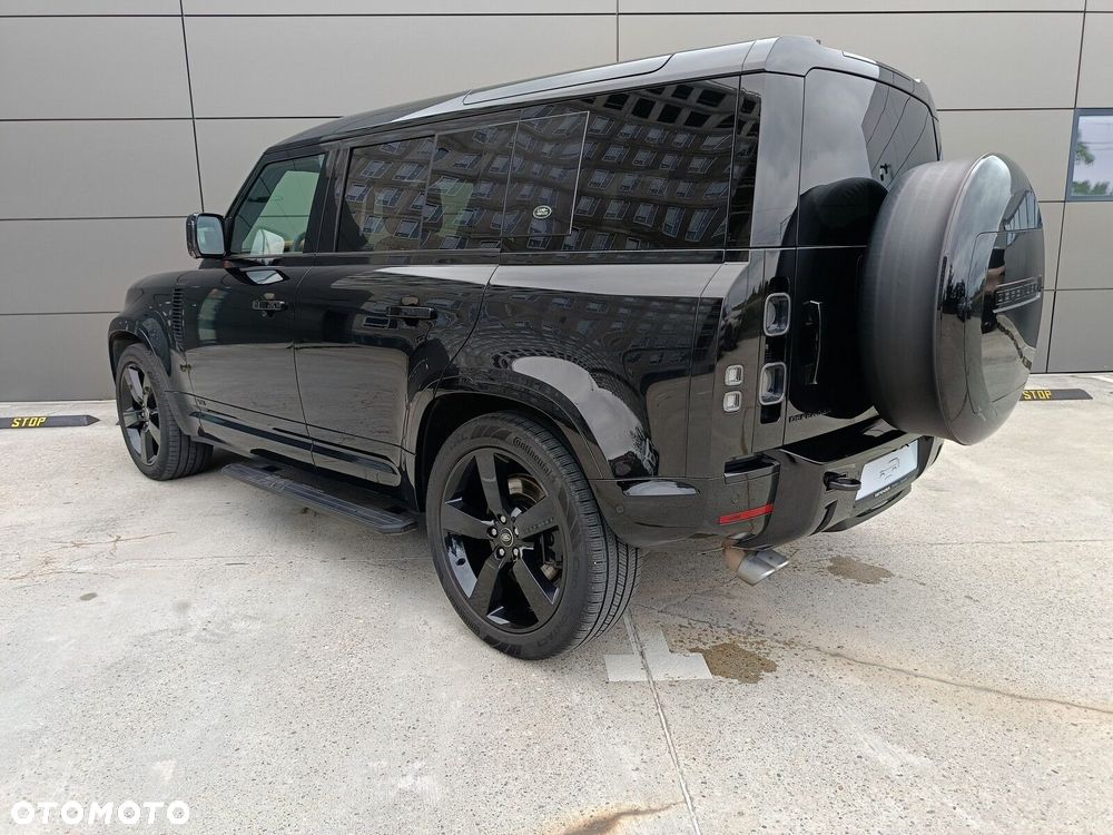 Land Rover Defender - 7