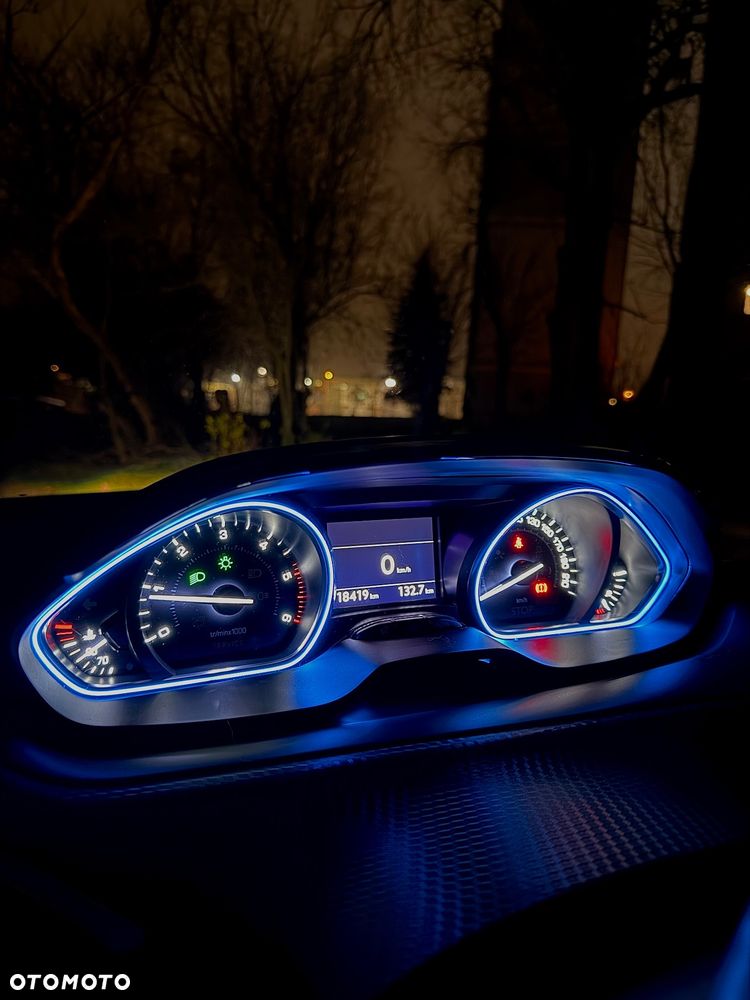 Peugeot 2008 e-HDi FAP 92 STOP & START Allure - 33