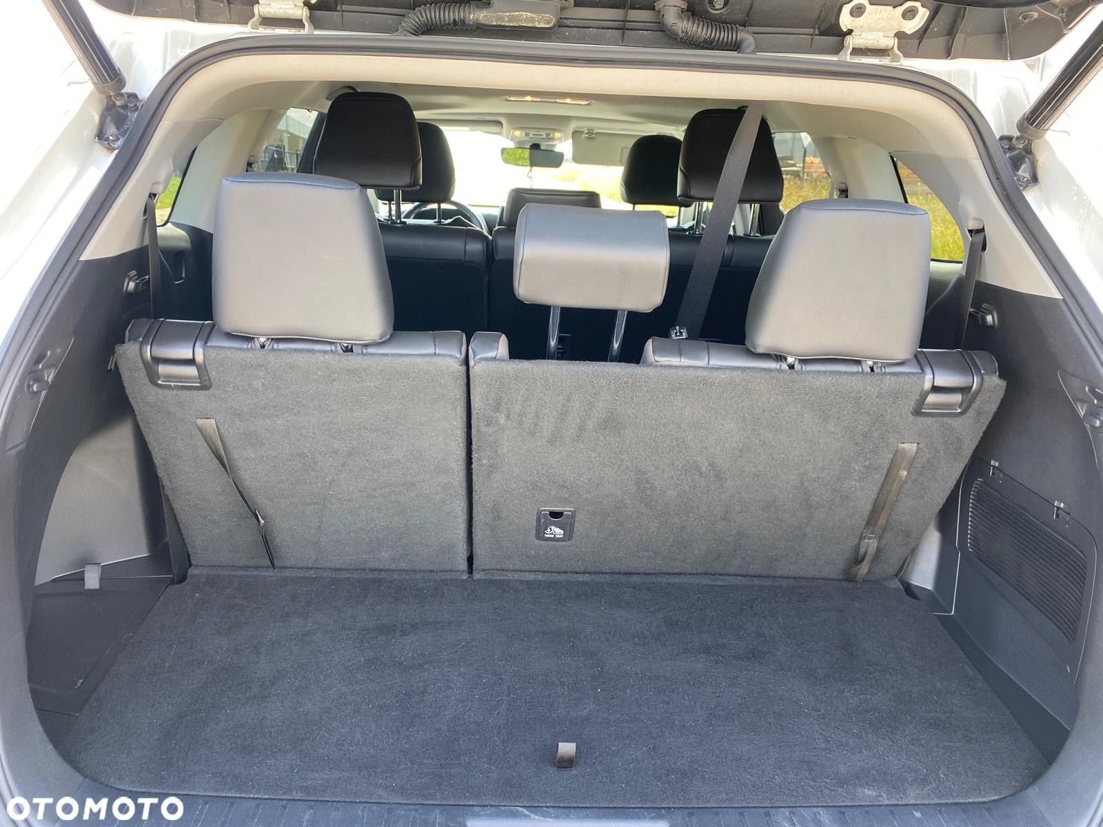 Toyota Highlander - 14