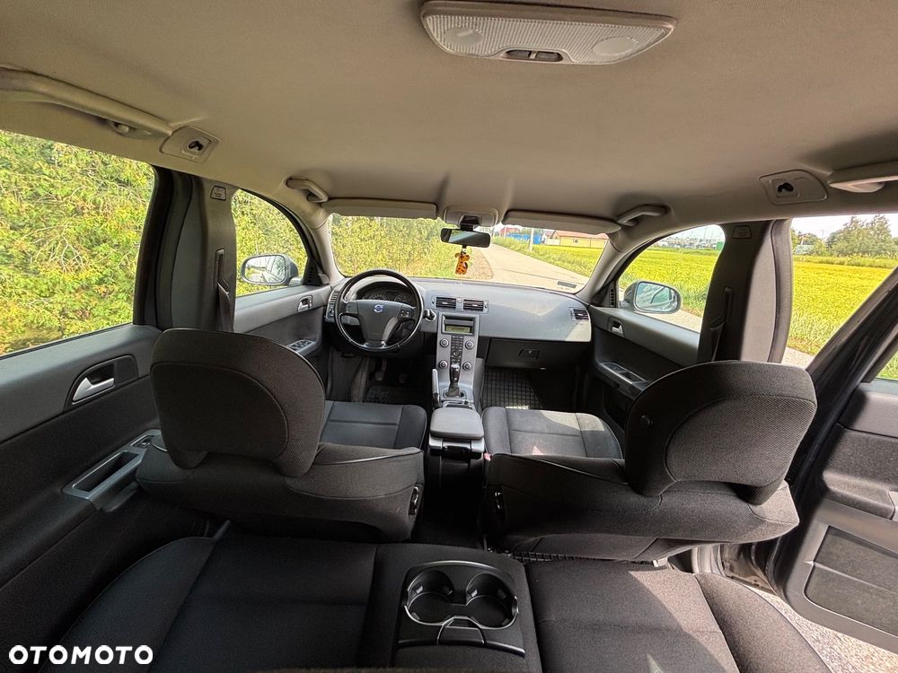 Volvo V50 1.6D - 8