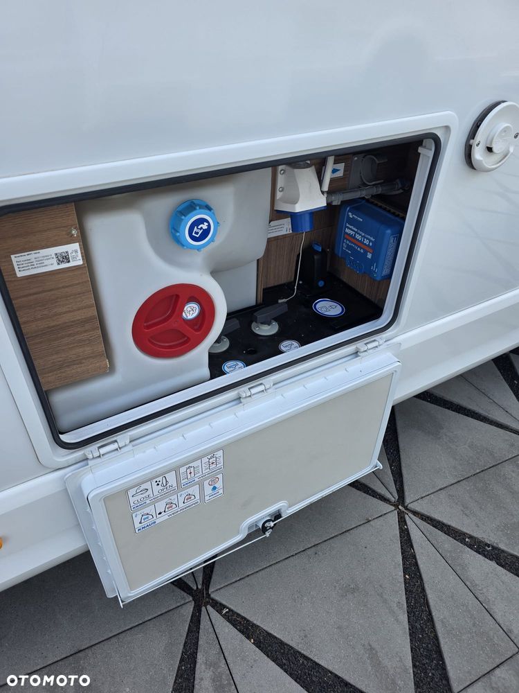 KNAUS Live 700 MEG - 6
