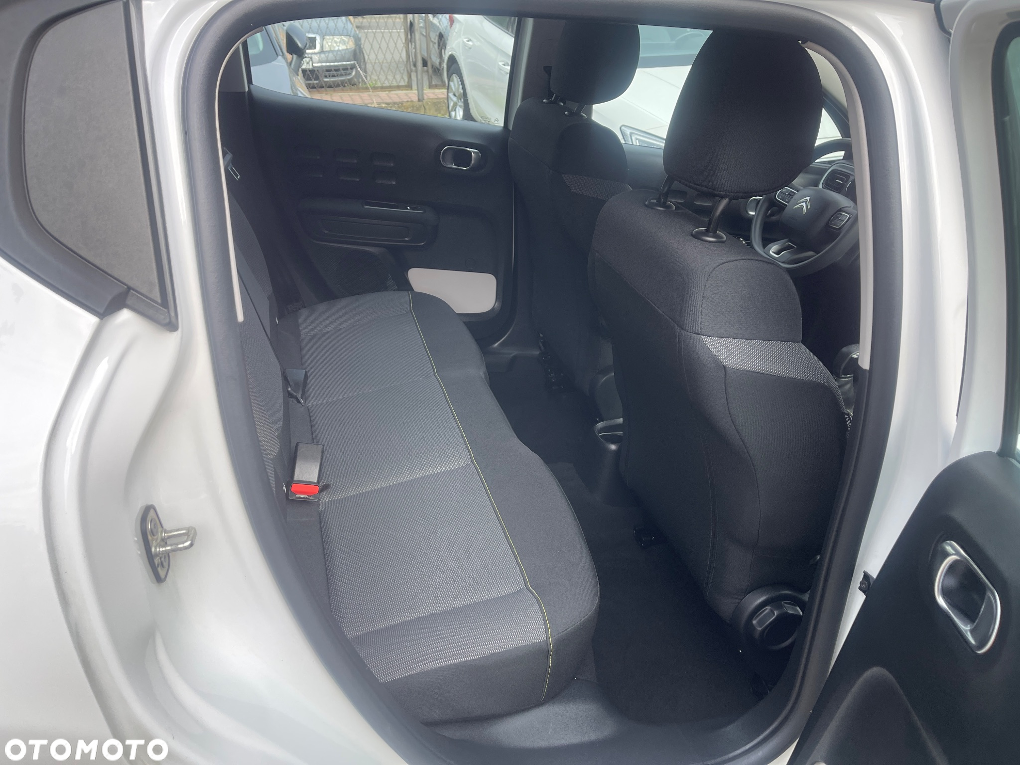 Citroën C3 Pure Tech 82 ELLE - 16