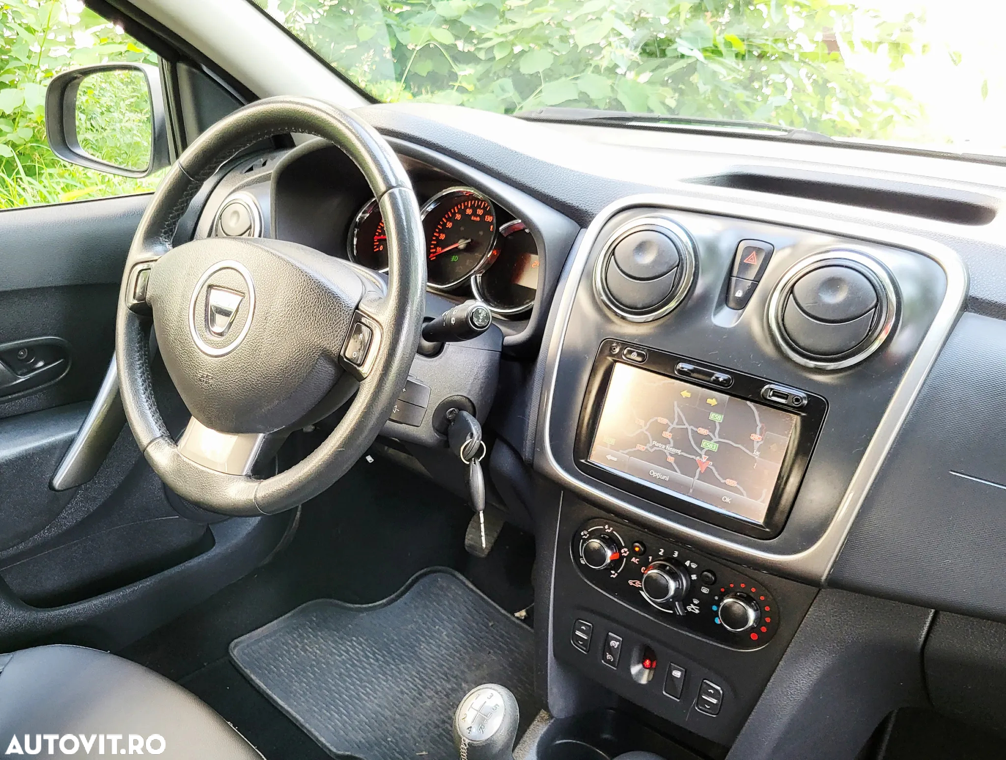 Dacia Sandero 1.5 90CP Stepway - 8