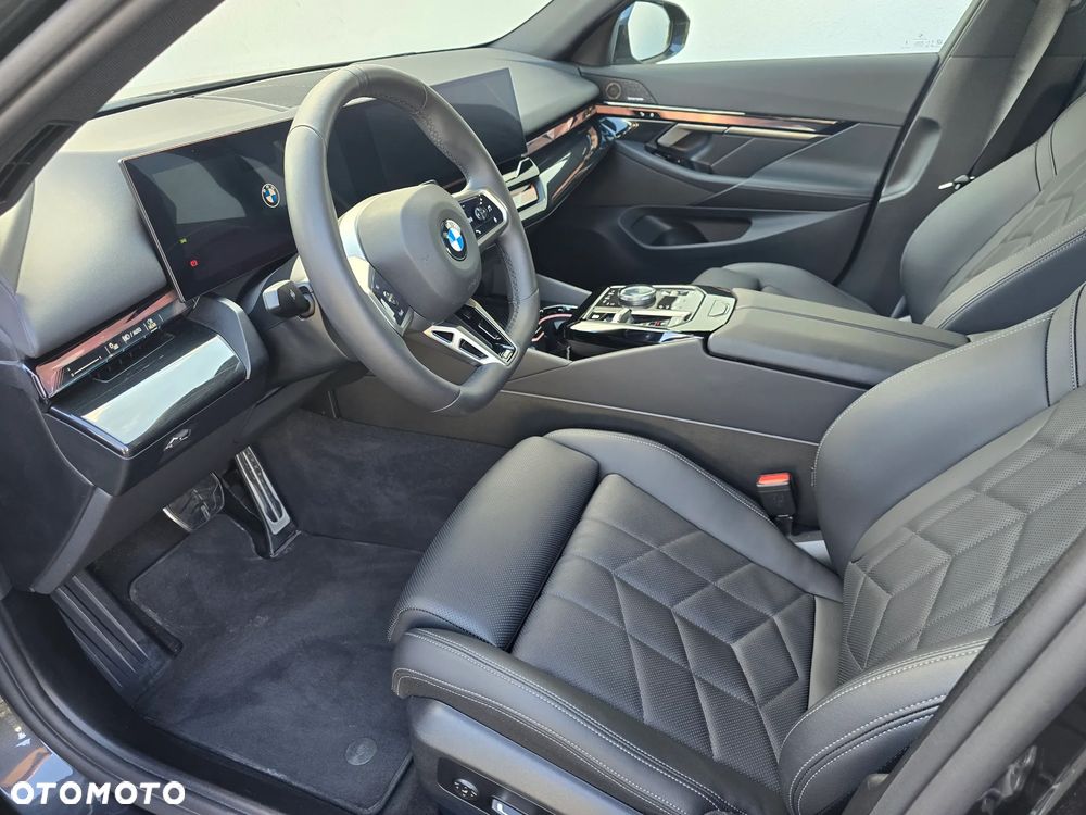 BMW Seria 5 520d xDrive mHEV M Sport - 5