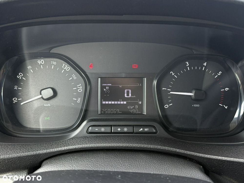 Toyota ProAce - 19