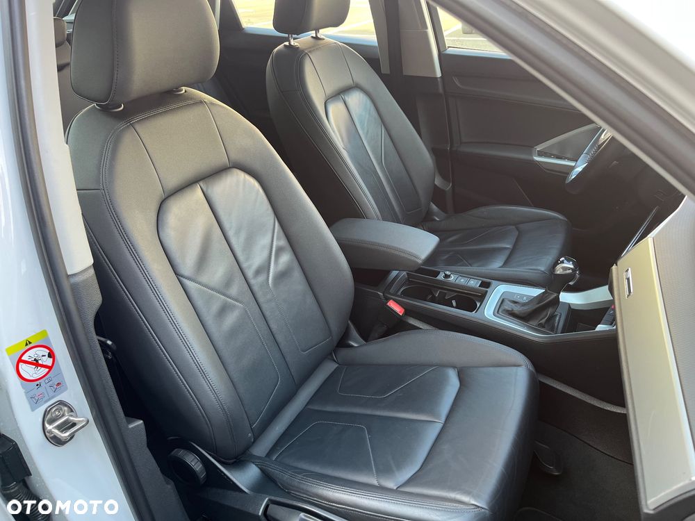 Audi Q3 2.0 TDI S tronic - 13