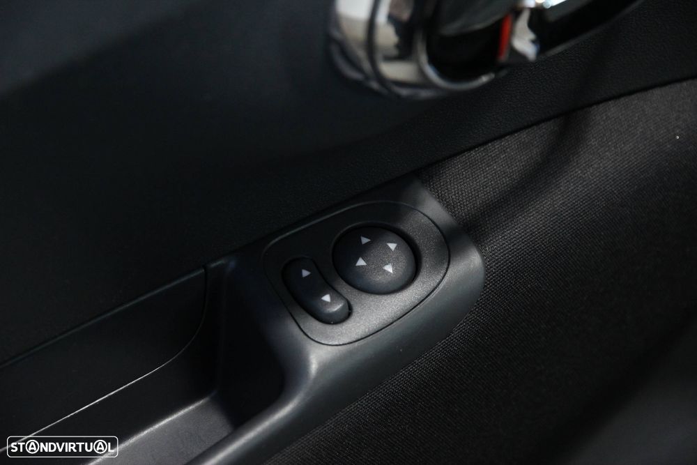 Fiat 500 1.0 Hybrid Lounge - 11