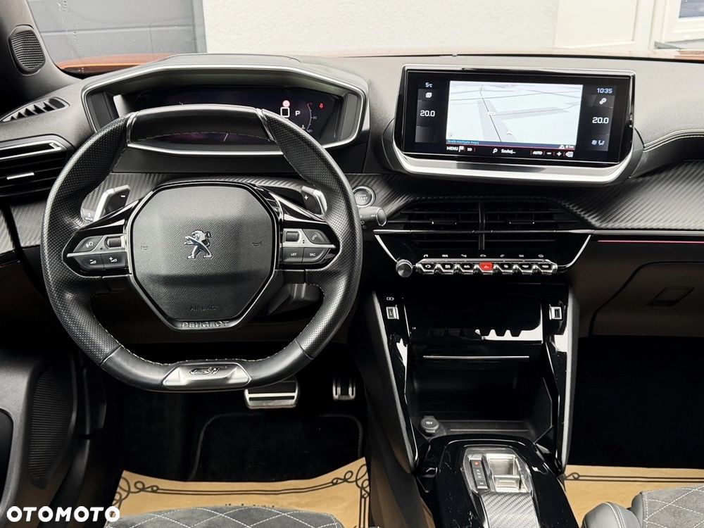 Peugeot 2008 BlueHDi 130 EAT8 GT - 10