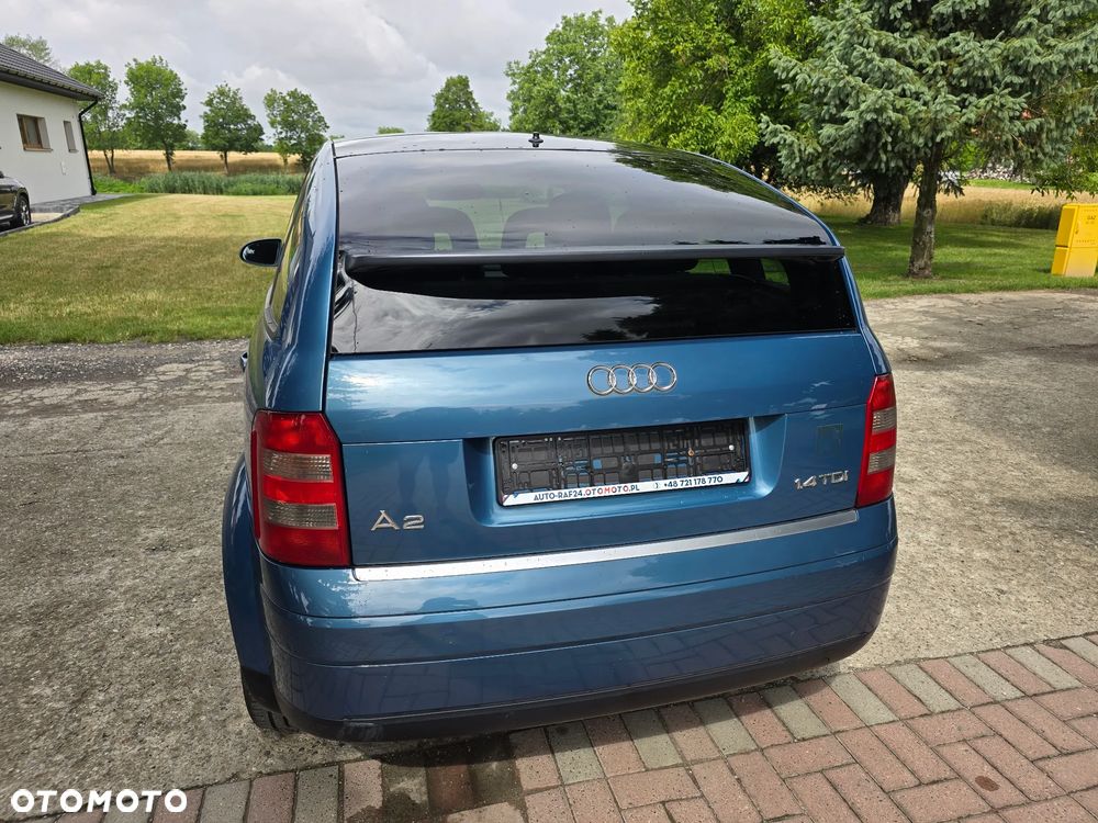 Audi A2 - 10