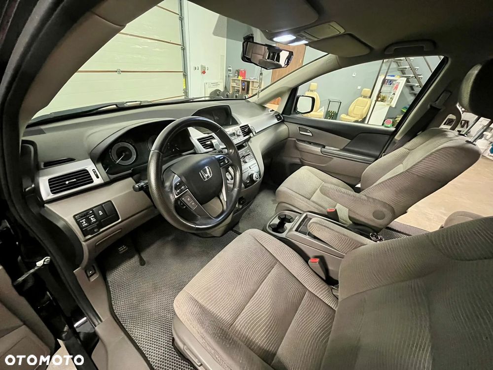 Honda Odyssey - 15