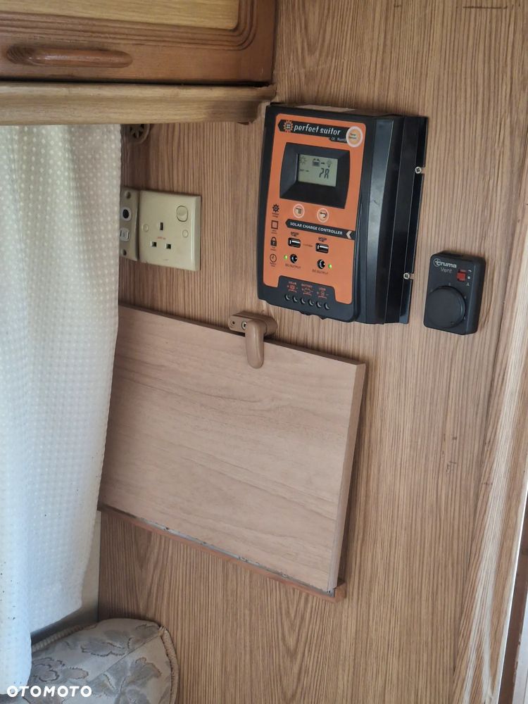 SWIFT challenger 440se - 21