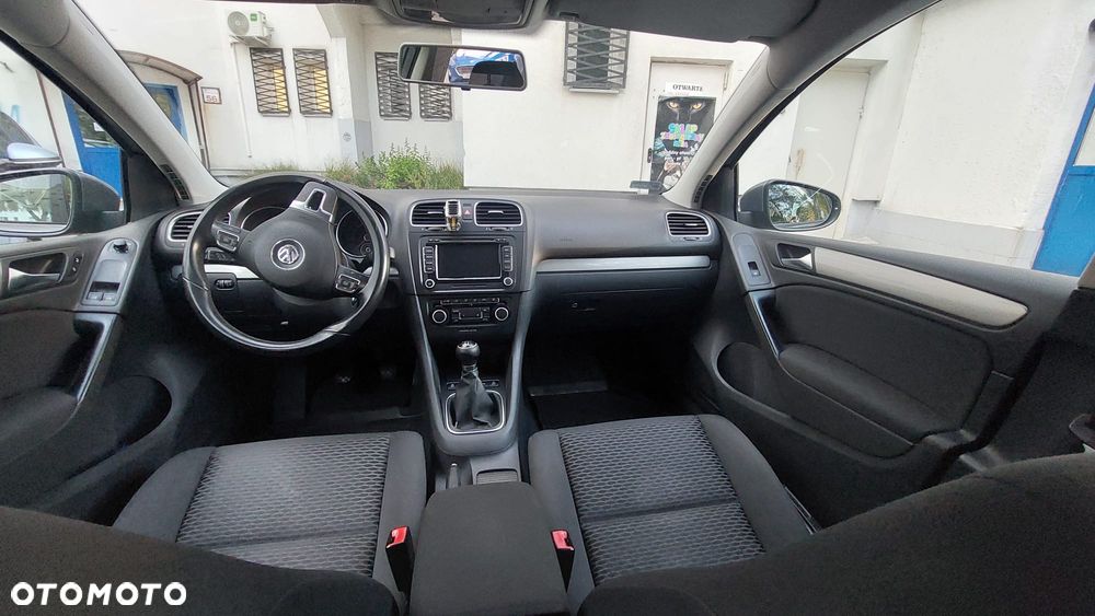 Volkswagen Golf - 4