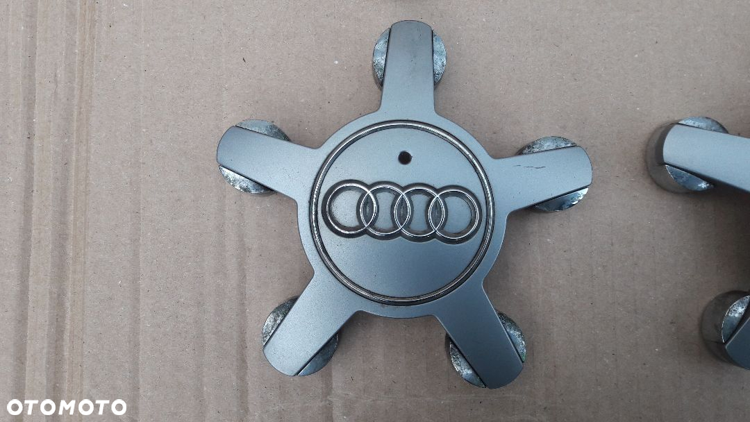 DEKIELKI DEKLE FELG AUDI A4 A5 A6 4F0601165N 8R0601165 - 4