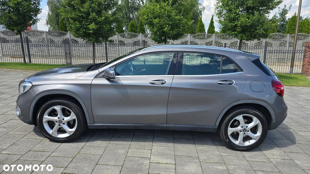 Mercedes-Benz GLA 220 4-Matic - 14