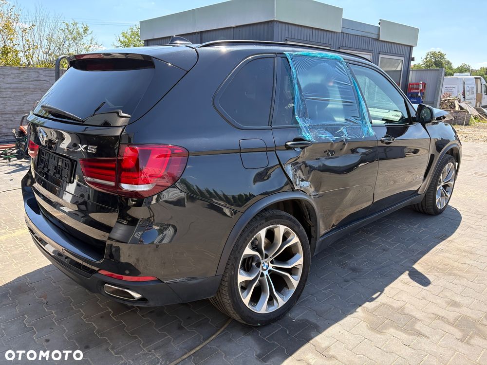 BMW X5 xDrive40d Sport-Aut - 7