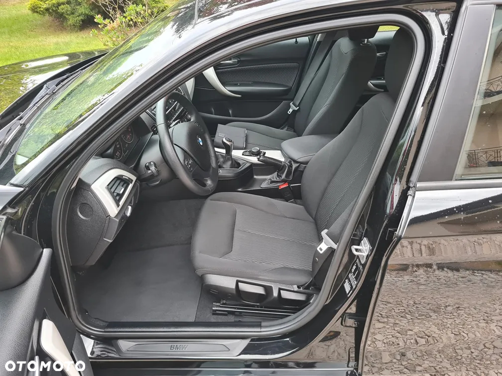 BMW Seria 1 116d - 13