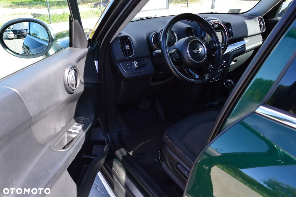 MINI Countryman Cooper D ALL4 - 12