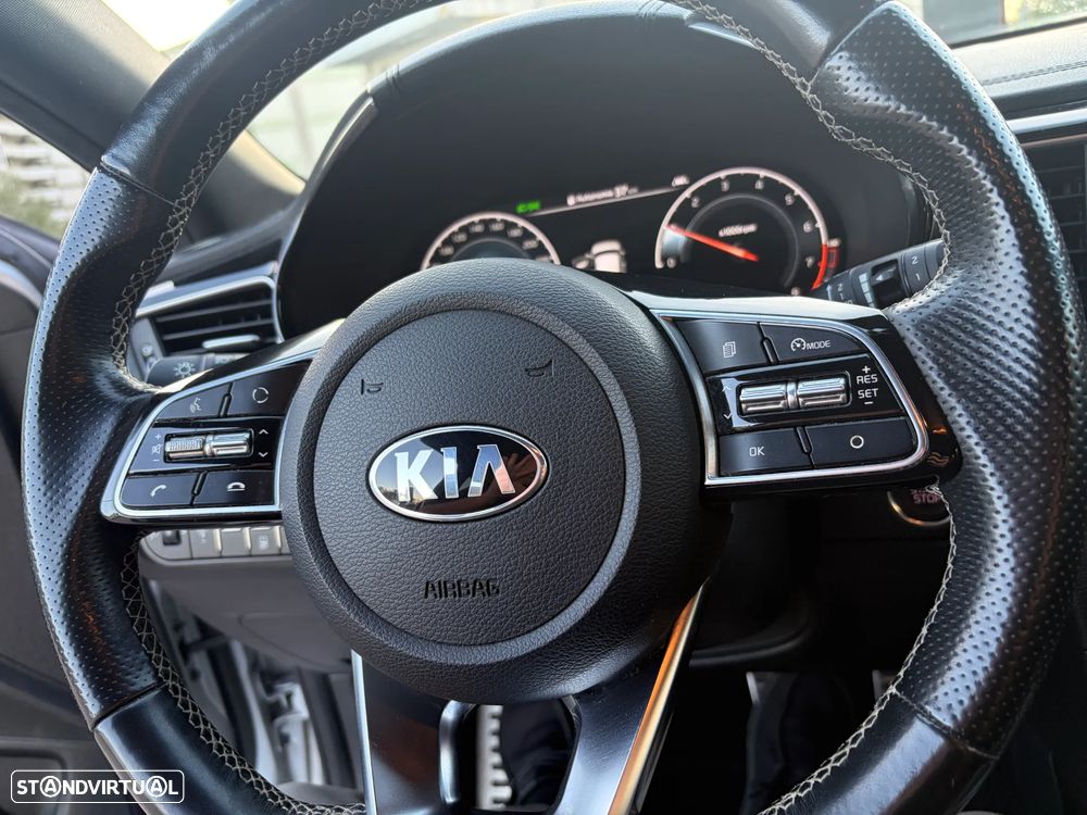 Kia ProCeed - 11