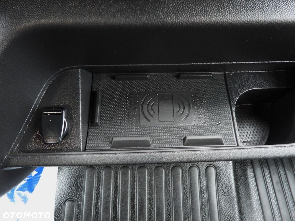 Renault MASTER PLANDEKA 8 PALET TEMPOMAT NAWIGACJA LEDY PNEUMATYKA KLIMATYZACJA  165KM - 31