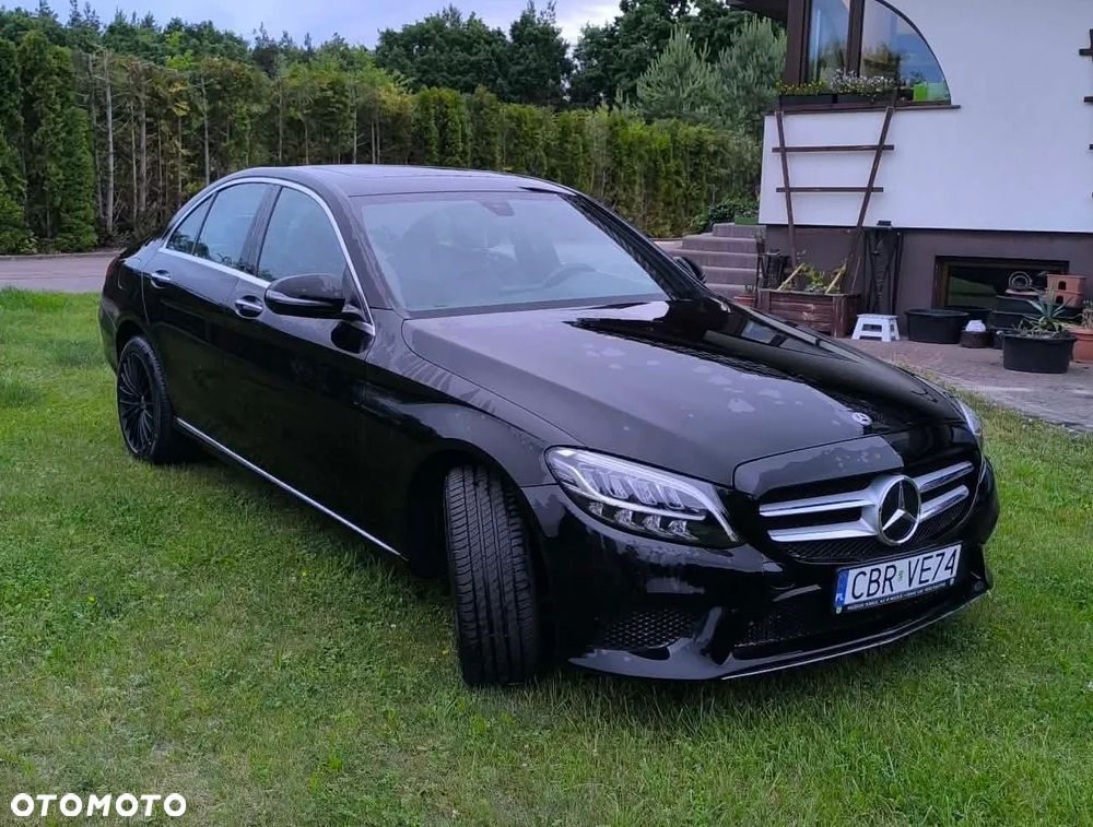 Mercedes-Benz Klasa C 300 4Matic 9G-TRONIC Avantgarde - 3