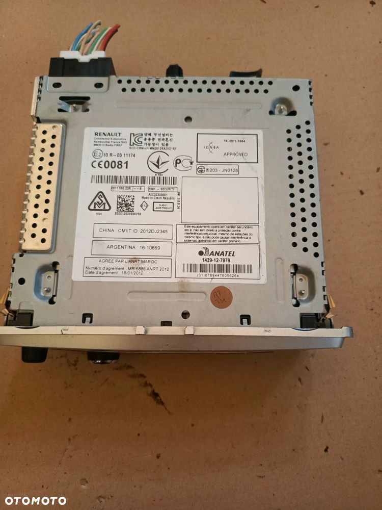 RADIO MEGANE III SCENIC III A2C32333001 281158023R - 2