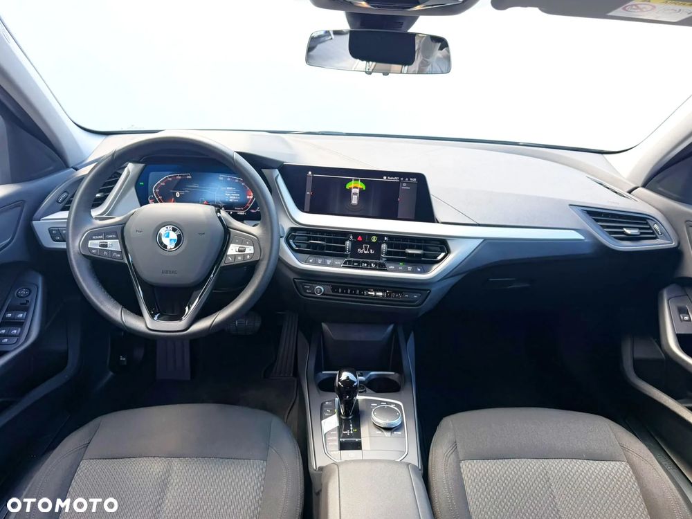 BMW Seria 1 118i - 8