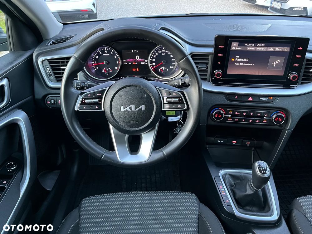Kia Ceed 1.5 T-GDI M - 8