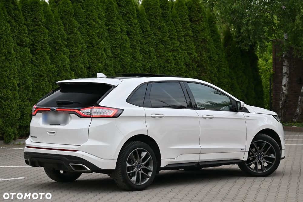 Ford Edge 2.0 TDCi Bi-Turbo 4x4 ST-LINE - 12